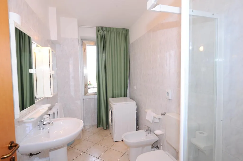 Appartamenti E Camere Ai Parchi Lazise