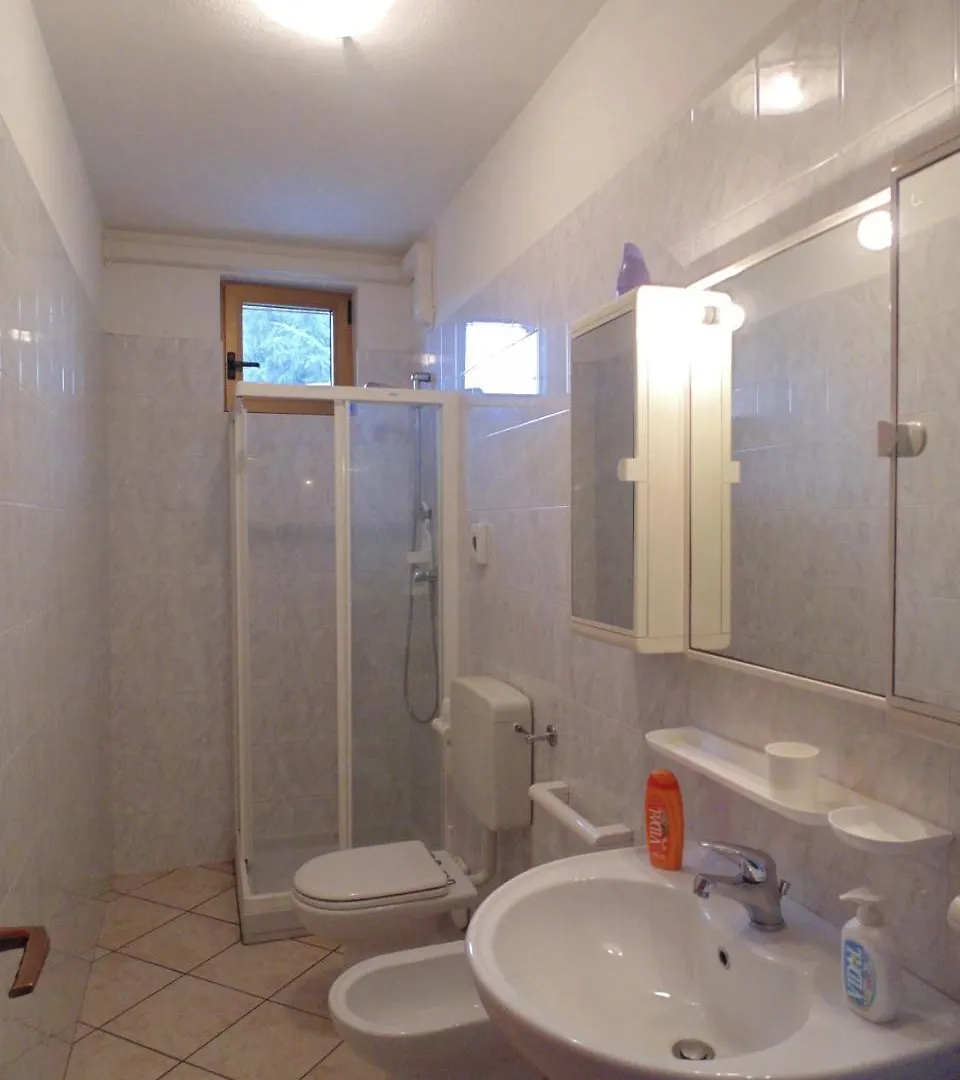 Vakantiehuis Appartamenti E Camere Ai Parchi Lazise Italië